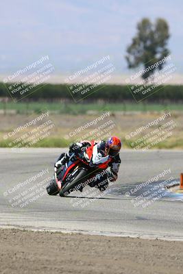 media/May-25-2025-Lets Ride (Sun) [[0ff033e448]]/B Group/1120am (Grapevine)/
